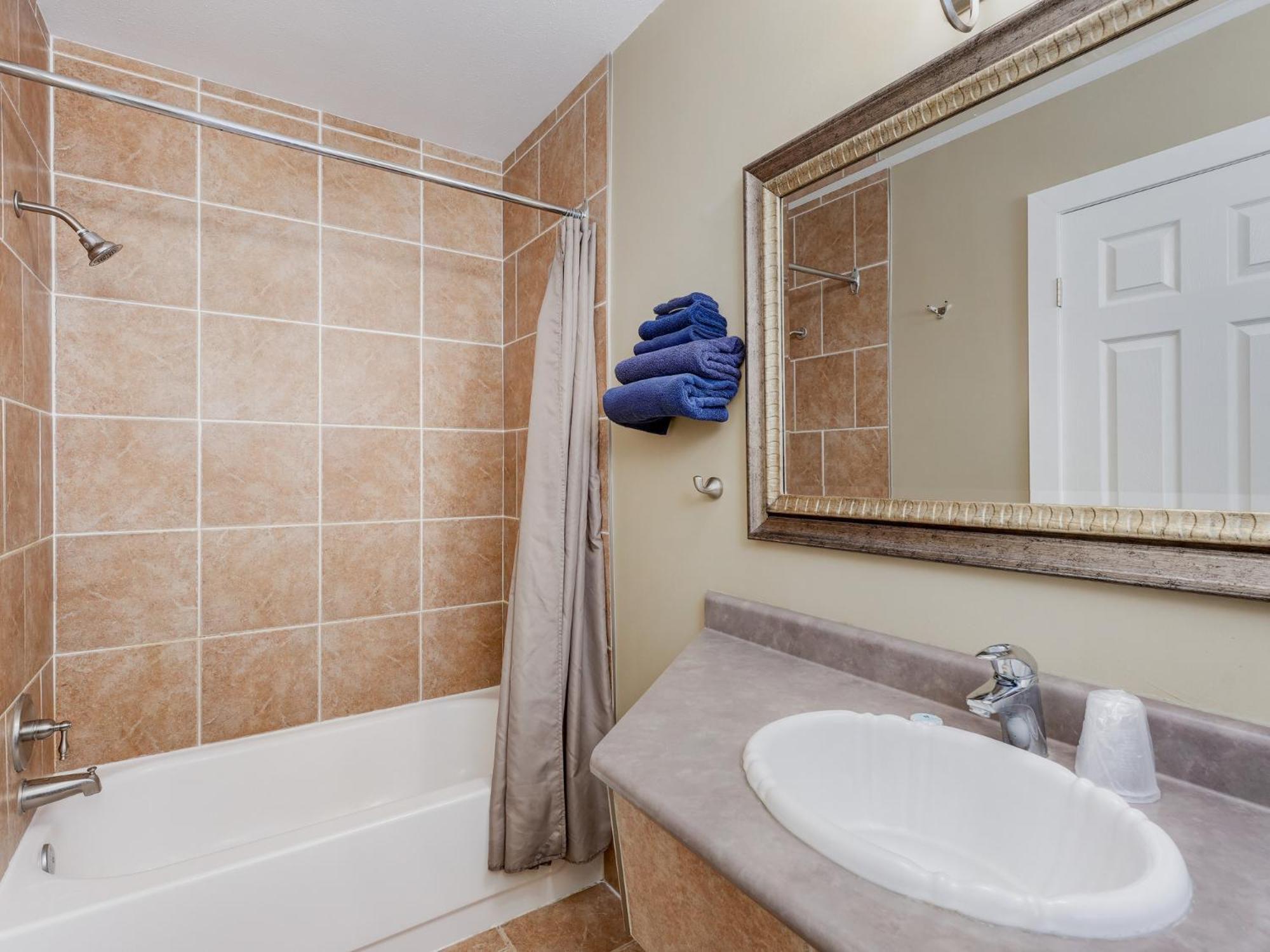 Malahat Bungalows Motel Экстерьер фото