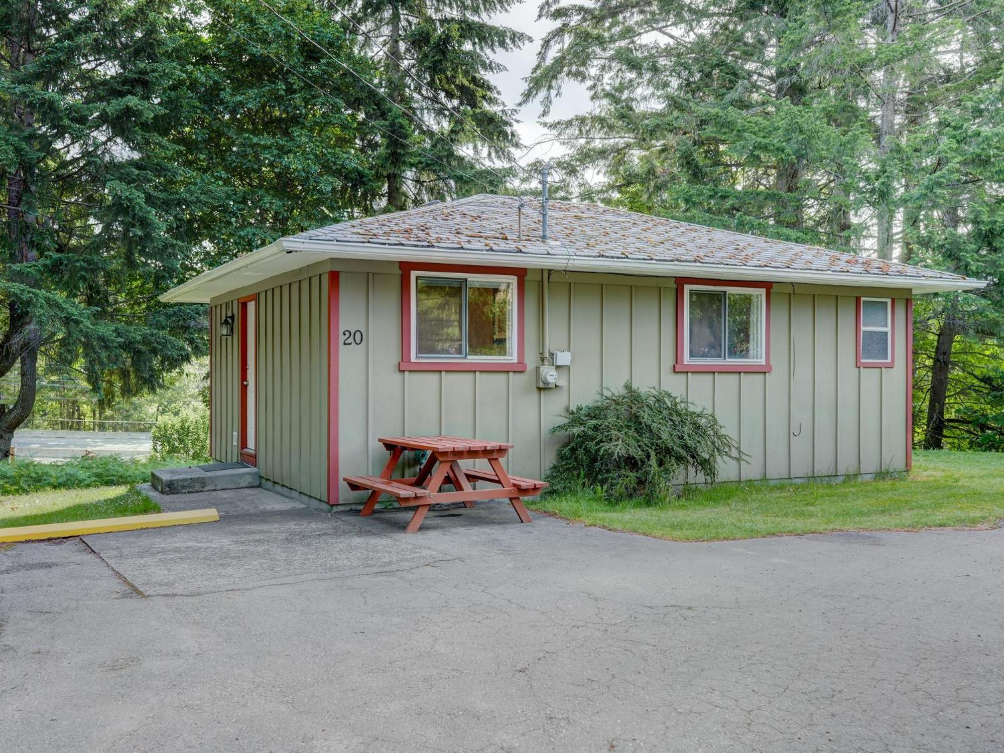 Malahat Bungalows Motel Экстерьер фото